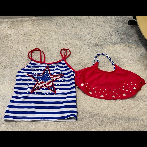 EUC 2-Piece Girl’s Size Medium (Aged 7-8)  Swim Tops In Patriotic Colors - Picture 1 of 5